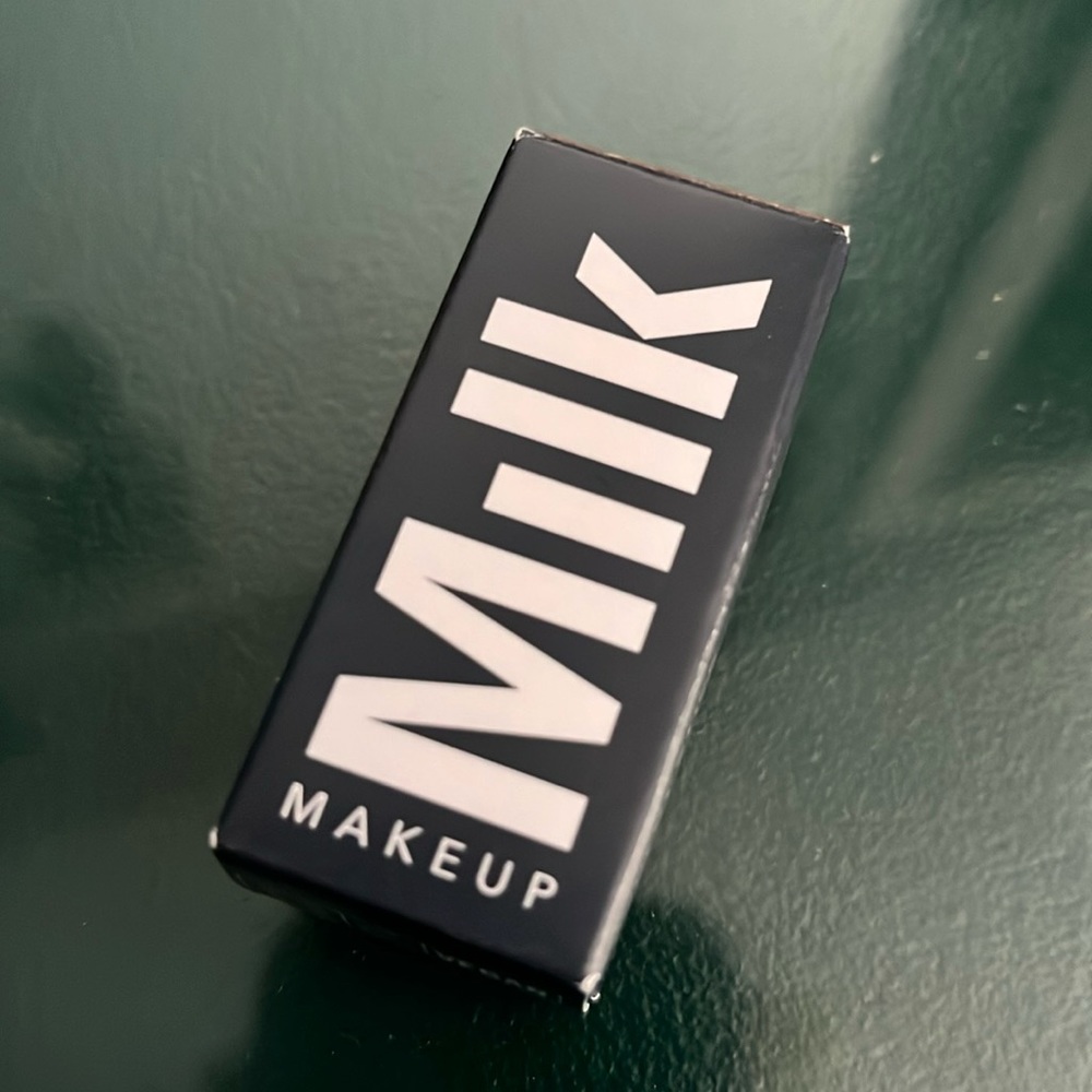 Milk sculpt stick